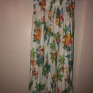 Flowy Pleated Floral Pants